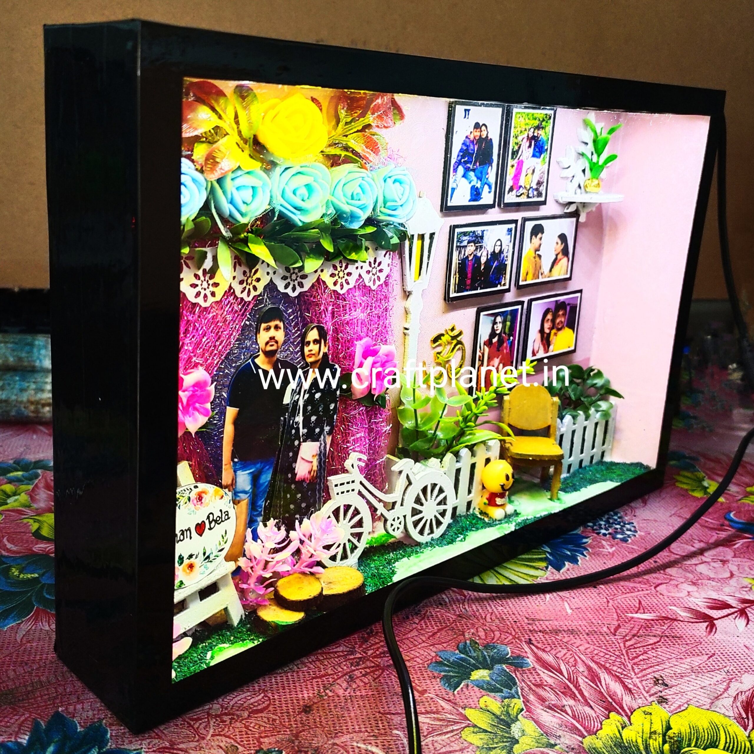 Miniature box frame - Personalised miniature Gifts 3D with light %count(title) - 1000010026 scaled