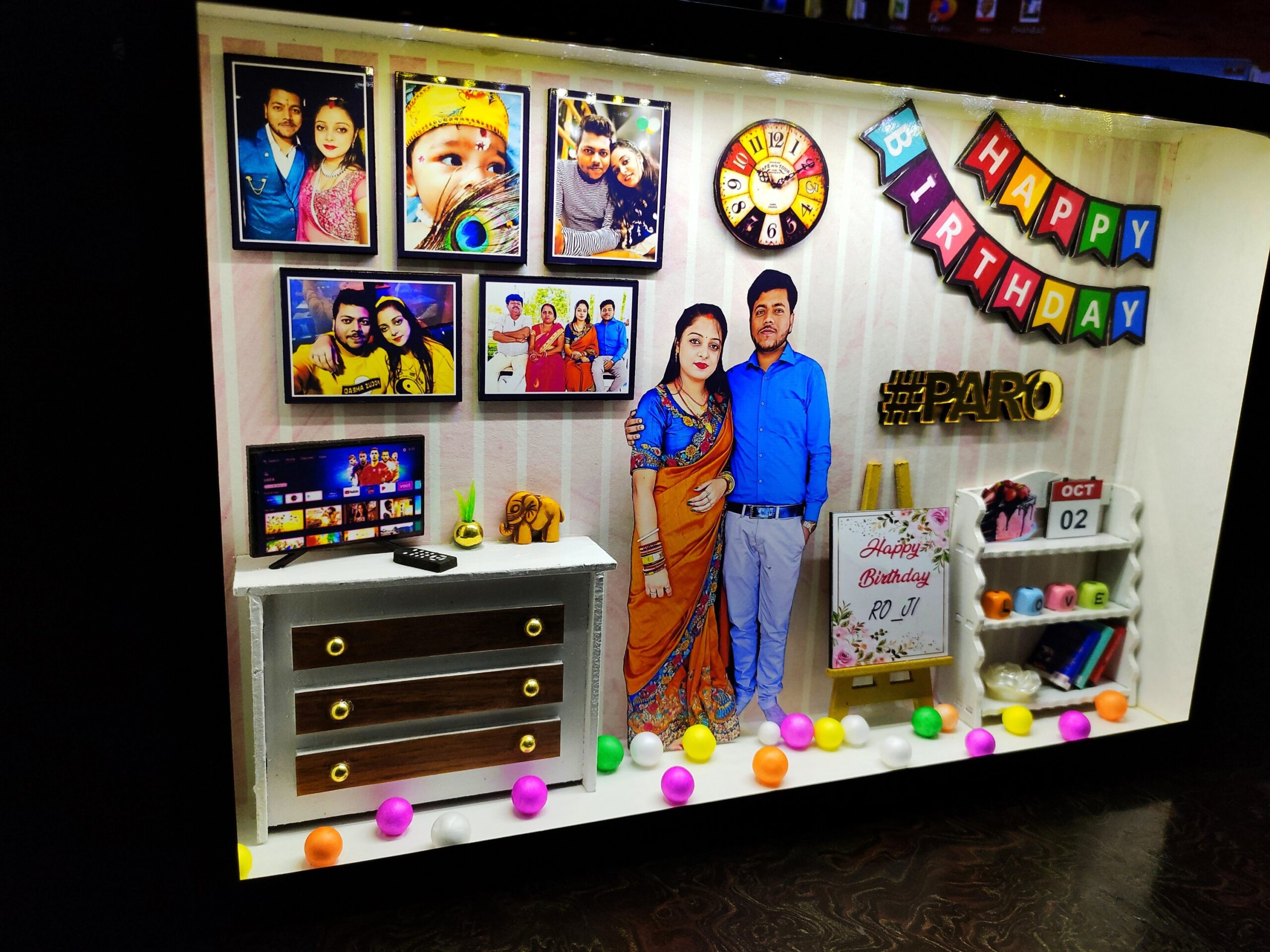 Miniature box frame - Personalised miniature Gifts 3D with light %count(title) - 1000045934 scaled