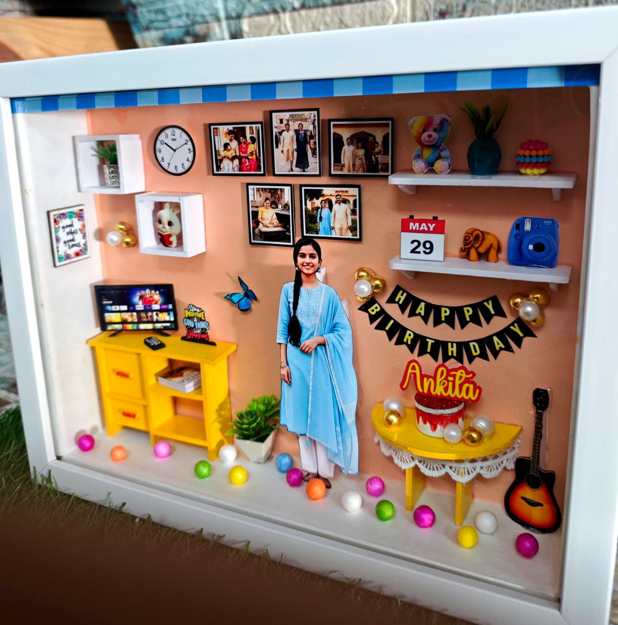 Miniature box frame - Personalised miniature Gifts 3D with light %count(title) - craft planet shadow box miniature frame 16