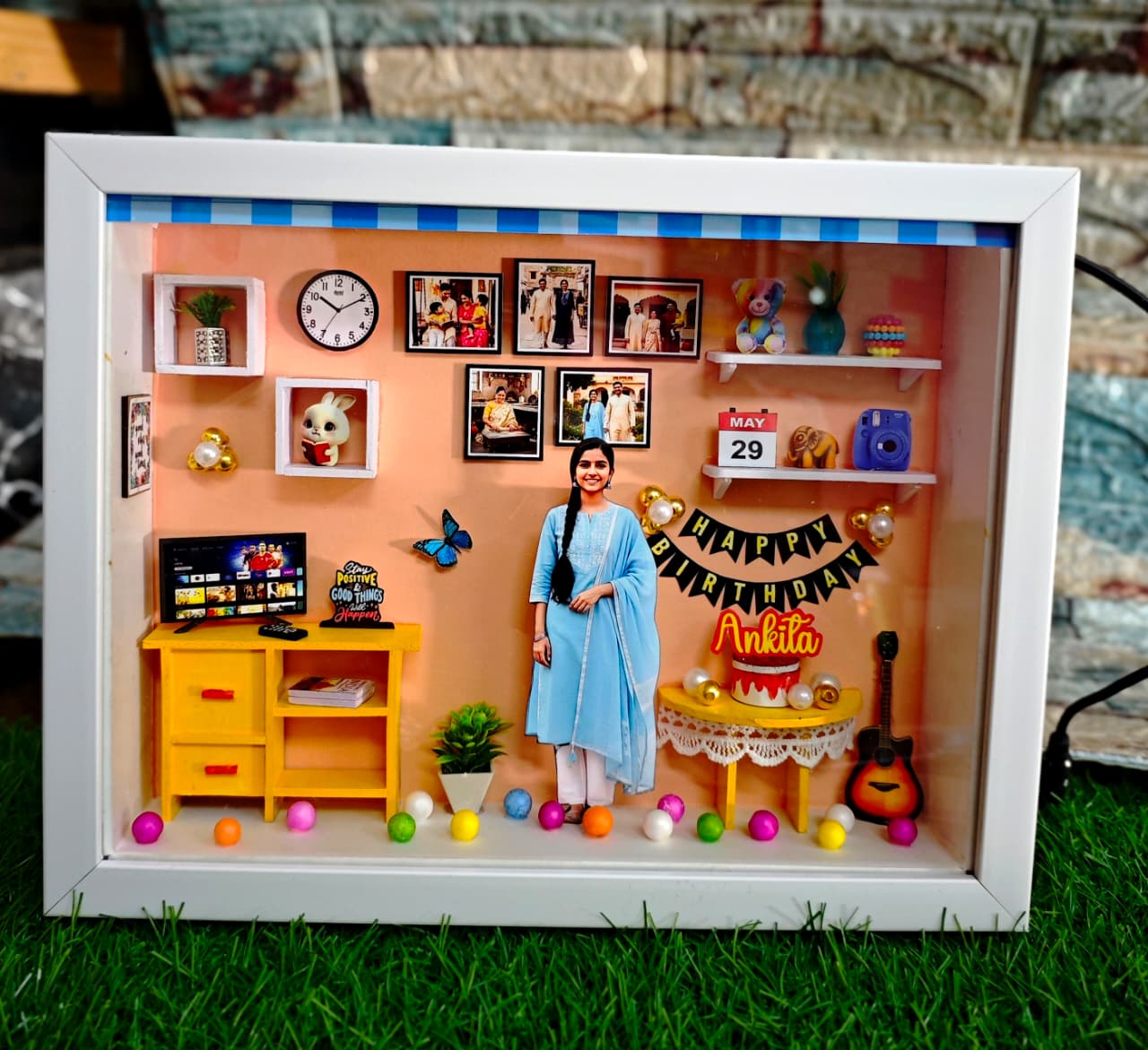 Miniature box frame - Personalised miniature Gifts 3D with light %count(title) - craft planet shadow box miniature frame 17